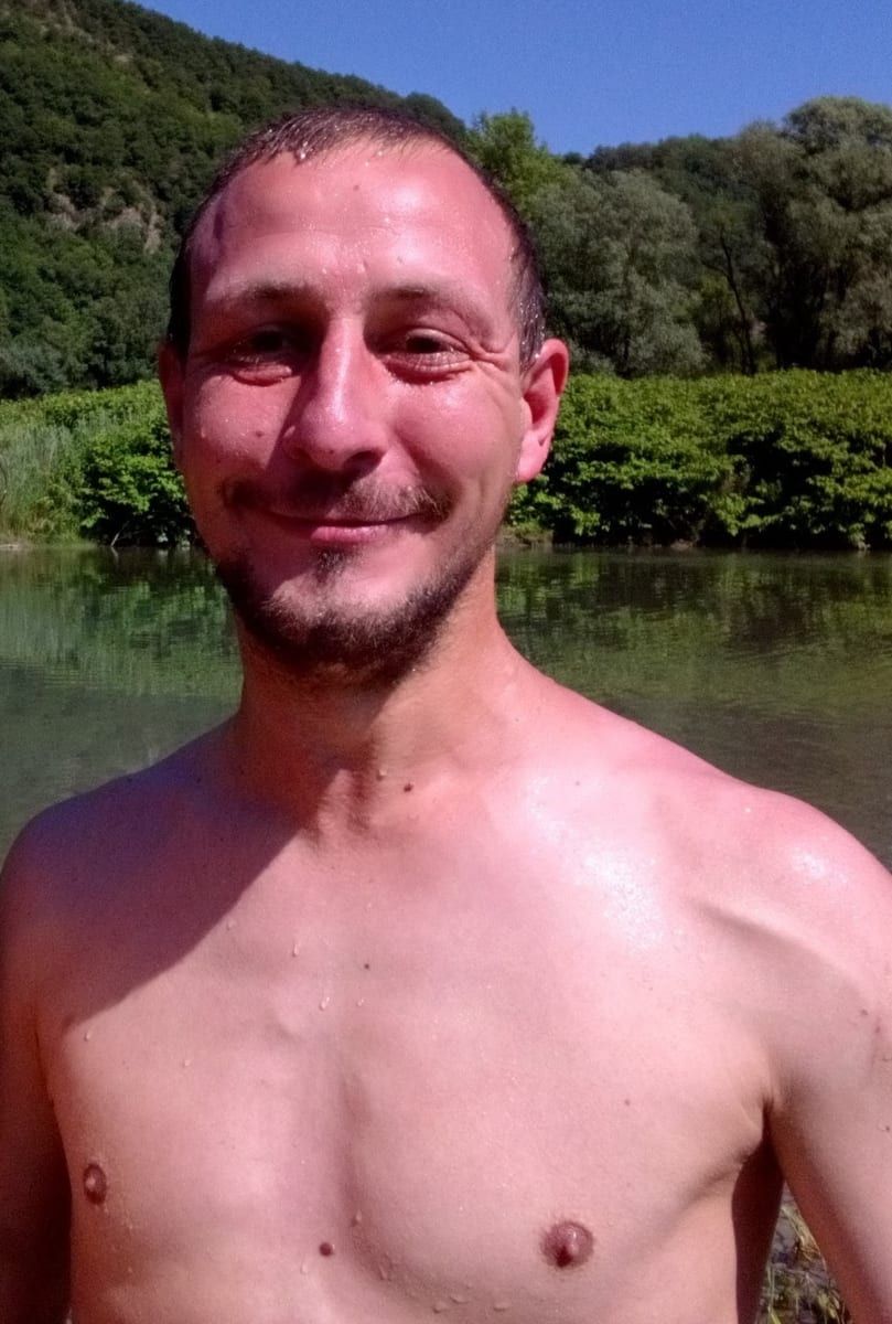 Profil de Soheyl, 22 ans, Annonce gay à Bièvre (Namur)