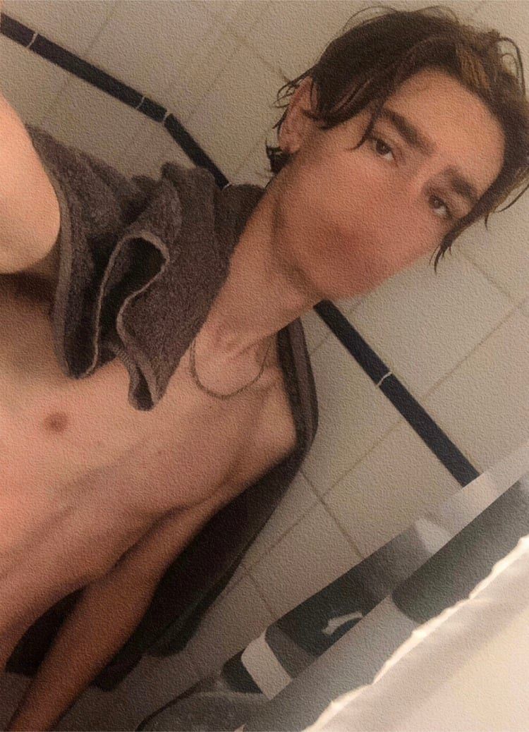 Profil de Wenceslas, 25 ans, Annonce gay à Onhaye (Namur)