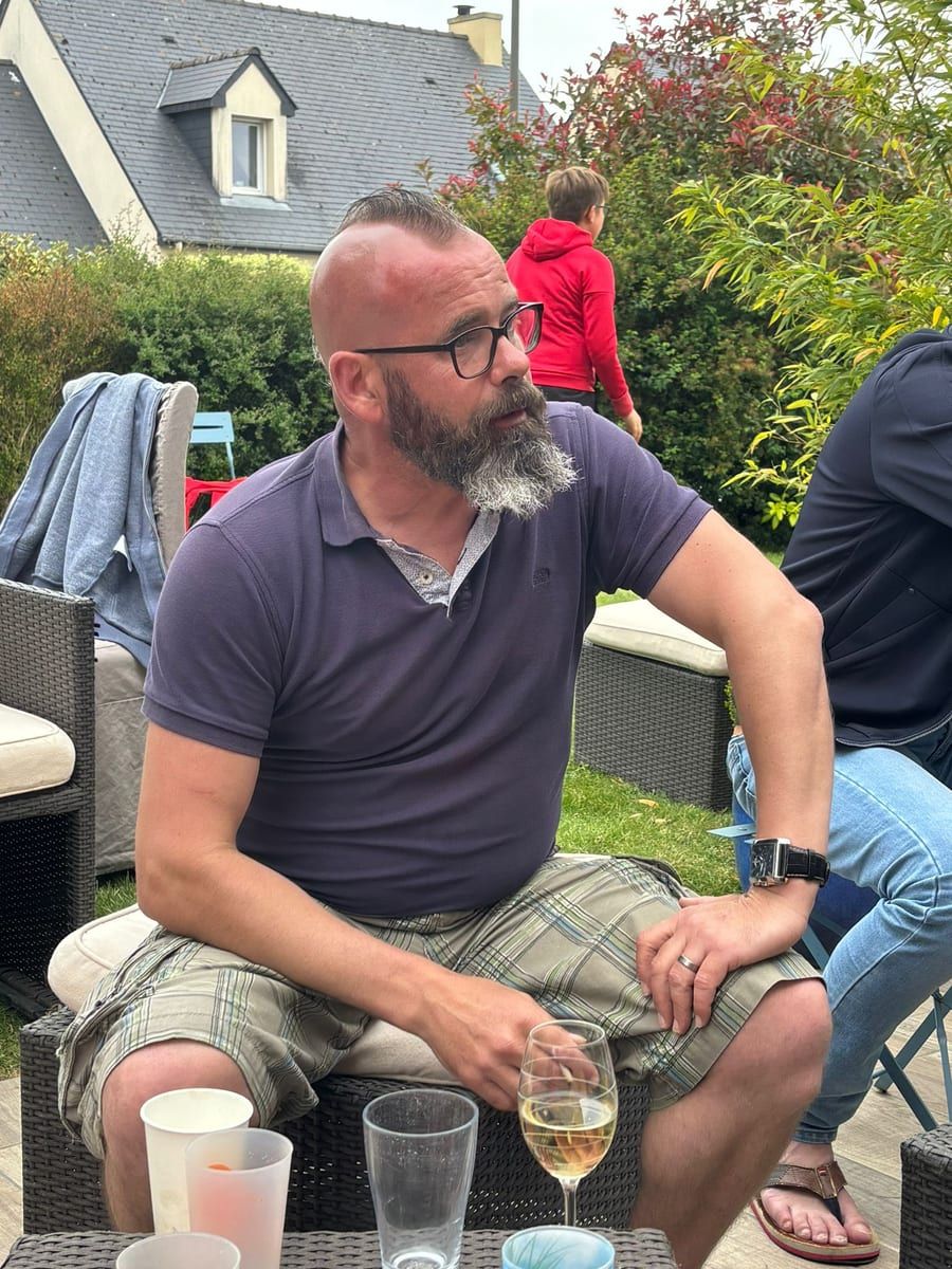 Profil de Mikis, 39 ans, Annonce gay à Andenne (Namur)