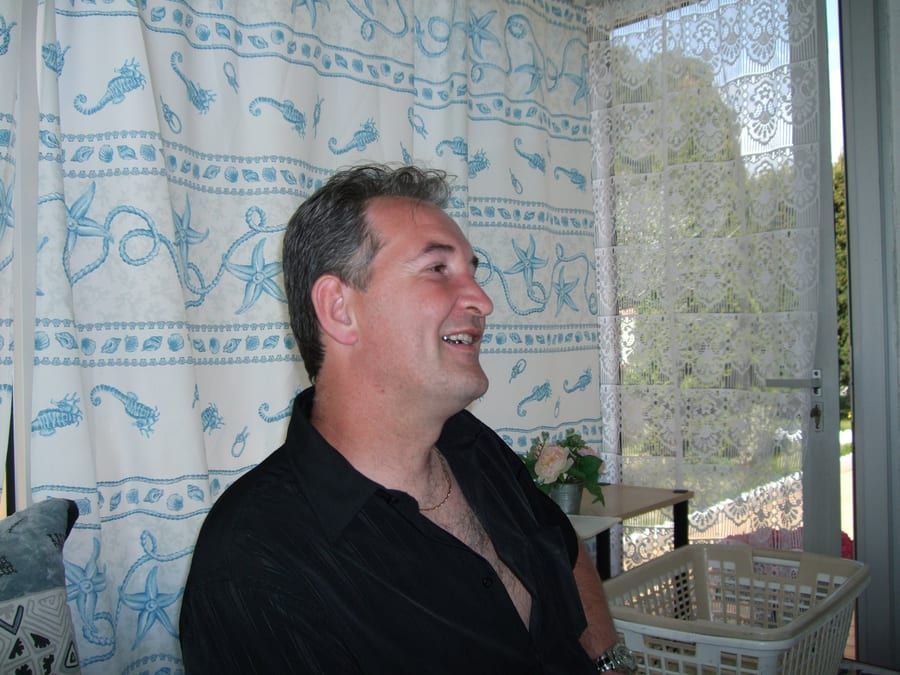 Profil de Ben-ali, 42 ans, Annonce gay à Jemeppe-sur-Sambre (Namur)