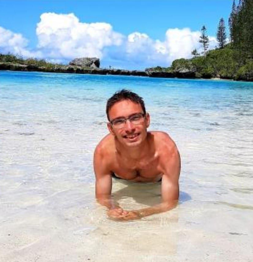 Profil de Haydan, 44 ans, Annonce gay à La Bruyère (Namur)