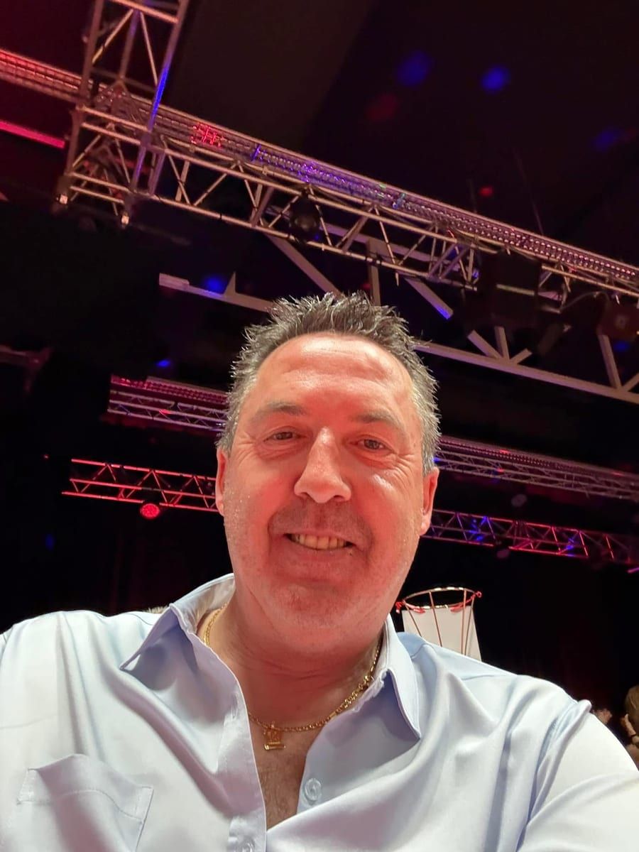 Profil de Louys, 22 ans, Annonce gay à Sambreville (Namur)