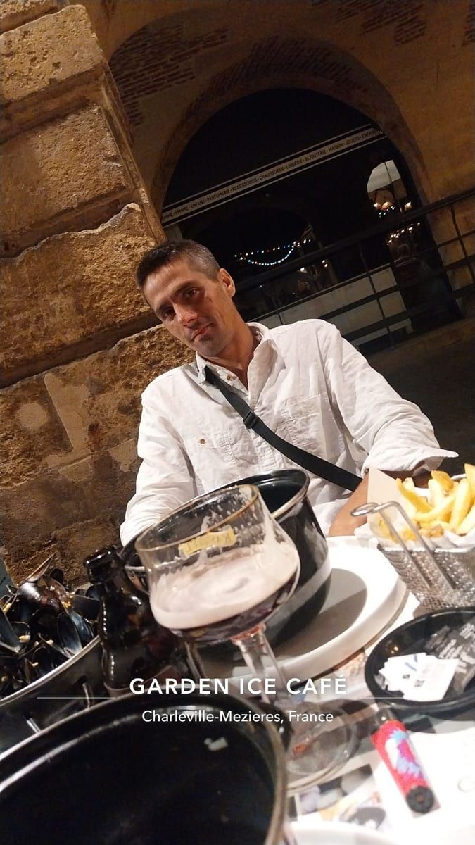 Profil de Levon, 32 ans, Annonce gay à Fernelmont (Namur)