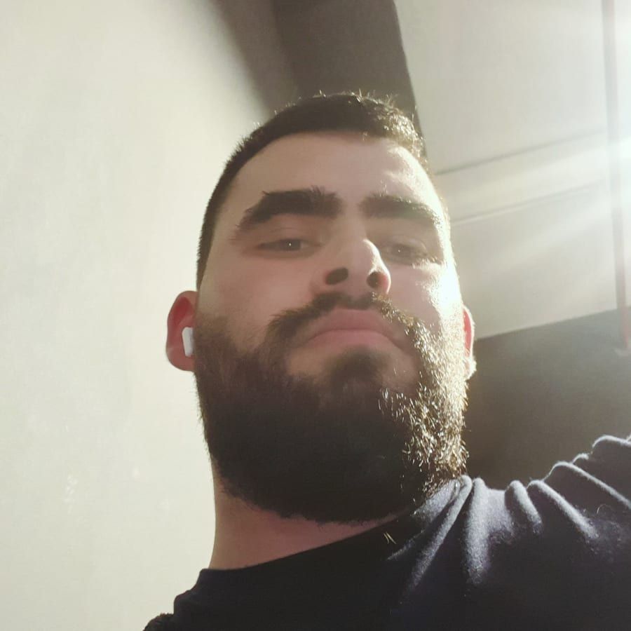 Profil de Jean-wilfrid, 26 ans, Annonce gay à Philippeville (Namur)