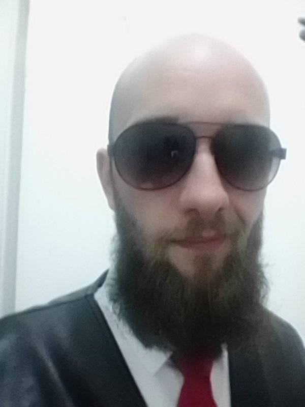 Profil de Houd, 26 ans, Annonce gay à Doische (Namur)