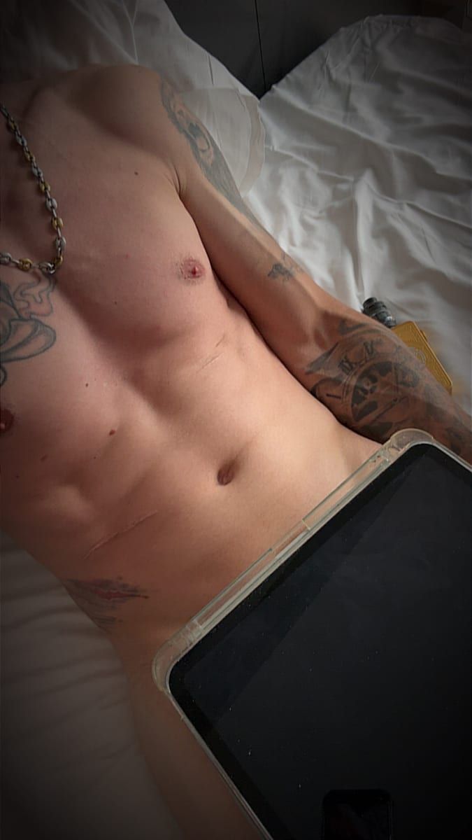 Kelvyn - Annonce gay à Viroinval Profil de Kelvyn, 31 ans, Annonce gay à Viroinval (Namur)