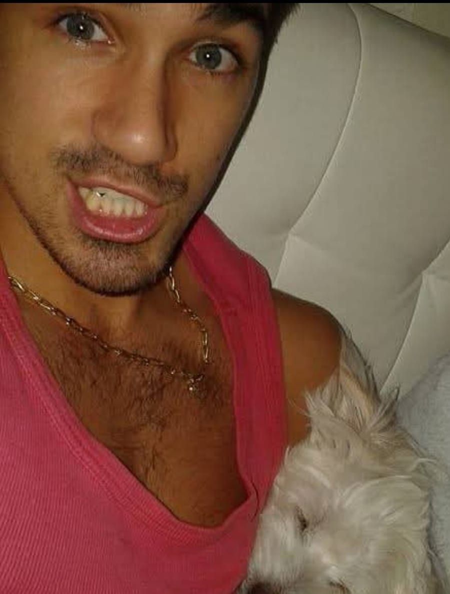 Profil de Altan, 27 ans, Annonce gay à Jemeppe-sur-Sambre (Namur)
